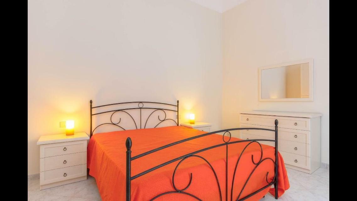 Spacious Modern And Cozy Apartment Trapani Esterno foto