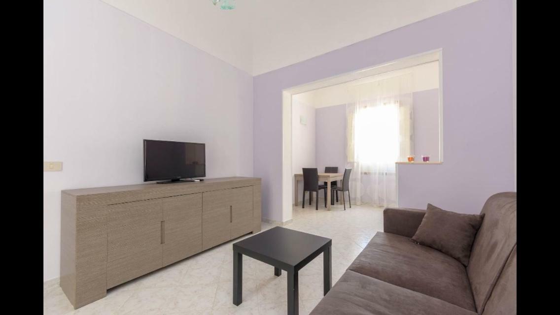 Spacious Modern And Cozy Apartment Trapani Esterno foto